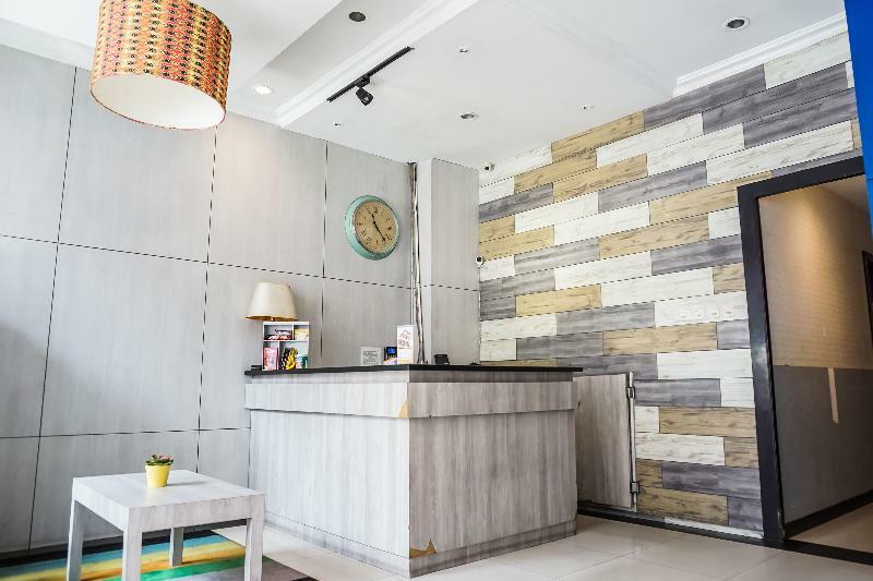 Oyo 119 Belvena Hotel Jakarta Buitenkant foto